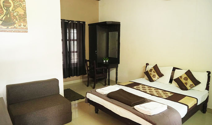 Deluxe Double Bedroom A/C